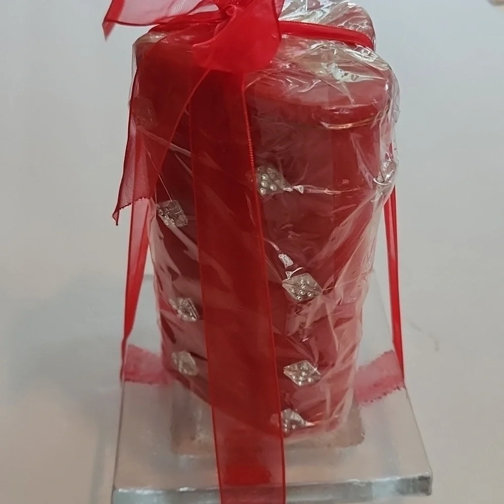 Wire And Crystal Wrapped Heart Shaped Pillar Candle Organza Ribbon Bow